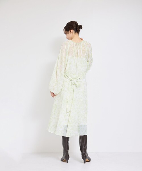 ROPE'（ロペ）の「シアープリントボリュームスリーブワンピース（ワンピース・レディース・ブラック/グリーン/ブルー・36/38）」の21枚目の写真