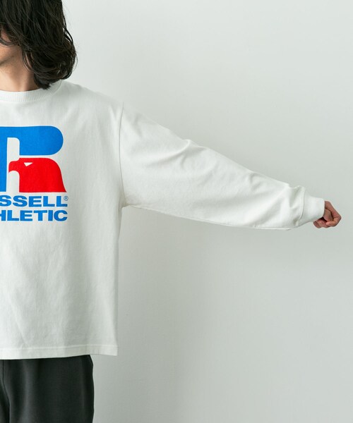 URBAN RESEARCH Sonny Label（アーバンリサーチサニーレーベル）の「『別注』RUSSELL ATHLETIC×SonnyLabel　プリントヘビージャージーロングTシャツ（Tシャツ/カットソー・メンズ・ホワイト/アッシュグレー/チャコール・M/L）」の16枚目の写真
