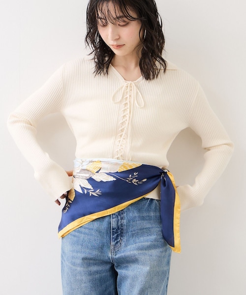 VIS（ビス）の「アソート柄スカーフ 90cm（バンダナ/スカーフ・レディース・ベージュ系/ネイビー系・F）」の8枚目の写真