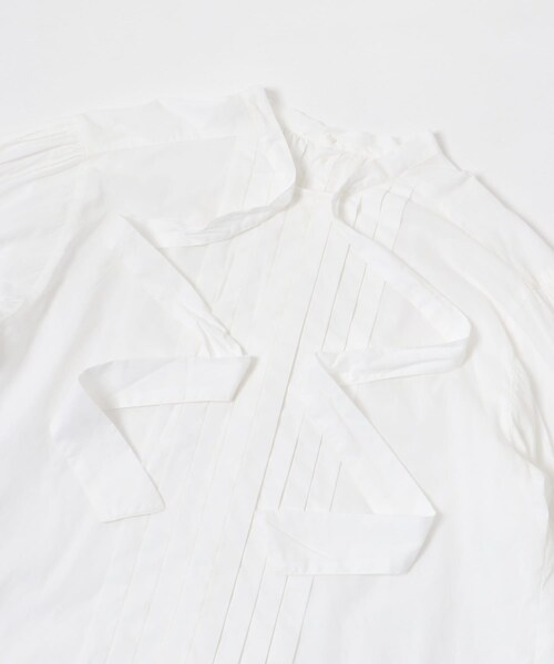 URBAN RESEARCH(アーバンリサーチ)の「crinkle crinkle crinkle ribbon tuck blouse(シャツ/ブラウス・レディース・BLACK/WHITE・FREE)」の4枚目の写真