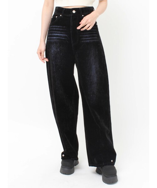 MURUA（ムルーア）の「フロッキーバレルレッグデニム【セット販売対象