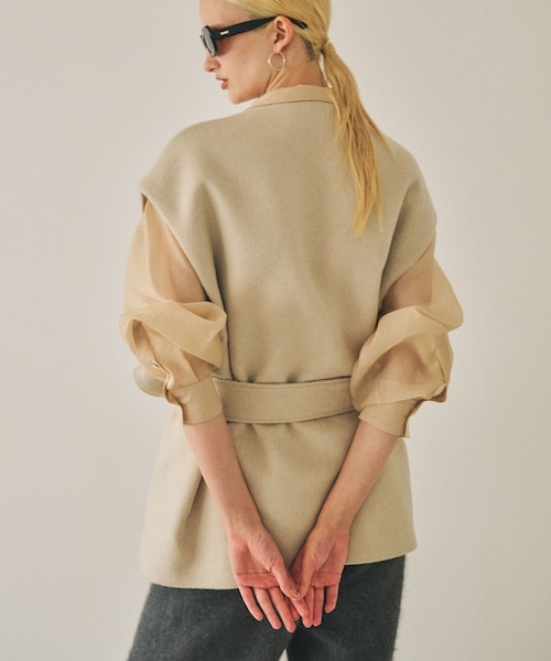 ROPE'（ロペ）の「【一部店舗限定】【REALM（レルム）】BELTED OVER GILET｜ジレ（その他アウター・レディース・オフホワイト/ブラック・38）」の15枚目の写真