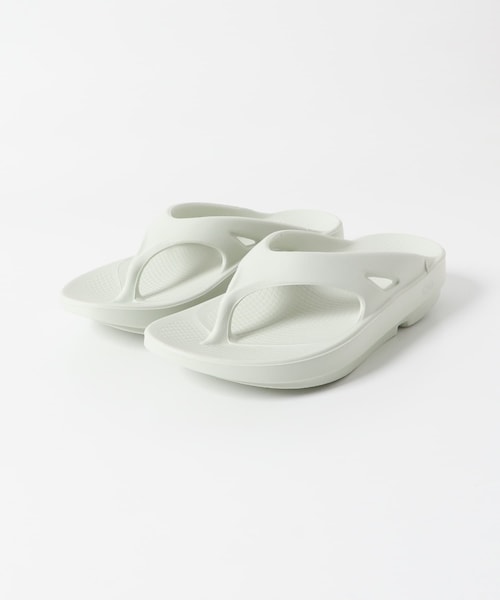 URBAN RESEARCH DOORS(アーバンリサーチドアーズ)の「OOFOS OOriginal(サンダル・レディース・Nomad/Black/Slate/CosmicGray/Olive Drab/Mist/Blush/Foliage・5/6/7/8)」の1枚目の写真