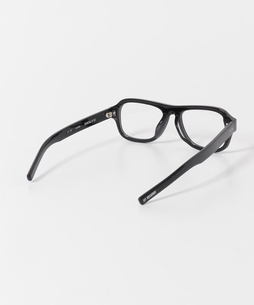 URBAN RESEARCH（アーバンリサーチ）の「OFF BROADWAY　ESSENTIAL NUMBER 007（メガネ・レディース・BLACK/TORTOISE1・-）」の6枚目の写真