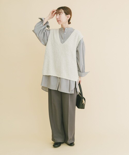 ITEMS URBANRESEARCH(アイテムズ アーバンリサーチ)の「リボンヤーンベスト(ニット/セーター・レディース・OFF/BLK/CHA・Free)」の7枚目の写真