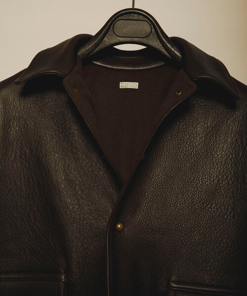 URBAN RESEARCH（アーバンリサーチ）の「A PRESSE　Leather A-1 Flight Jacket（その他アウター・メンズ・BROWN・2/3）」の4枚目の写真
