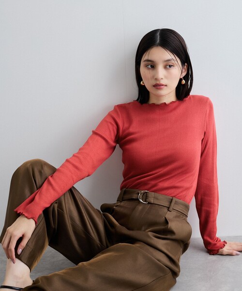 VIS(ビス)の「【Miller】VIS別注モデルボートネックメロープルオーバー【洗える】(Tシャツ/カットソー・レディース・ライトグレー/オフホワイト/レッド系・F)」の5枚目の写真