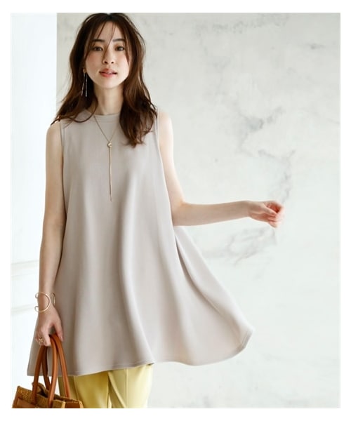 nissen（ニッセン）の「ふくれジャガードノースリーブフレアチュニック（イージーケア・接触冷感・ＵＶカット）＜大きいサイズ有＞（チュニック・レディース・黒/ライトグレー/ロイヤルブルー/アプリコット/ラベンダー/モカ・S/M/L/LL/3L/4L/5L/6L/8L/10L）」の5枚目の写真