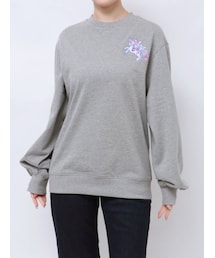 メゾピアノマーキュリーデュオ　ジュニアコラボ　ベリエちゃん刺繍オーバースエット MERCURYDUO（マーキュリーデュオ）の「【メゾピアノジュニアコラボ