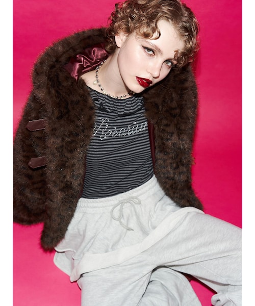 jouetie(ジュエティ)の「ラインストーンフリルトップス(Tシャツ/カットソー・レディース・グレー/ブラック/ピンク・M)」の5枚目の写真