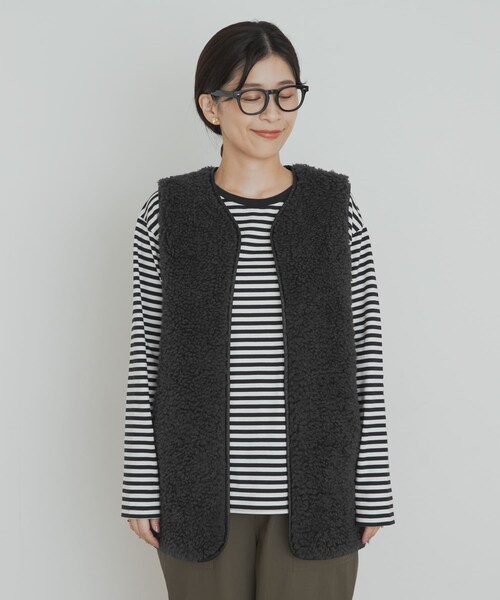 URBAN RESEARCH DOORS(アーバンリサーチドアーズ)の「リバーシブルボアベスト(テーラードジャケット・レディース・GREGE/CHARCOAL・M)」の12枚目の写真