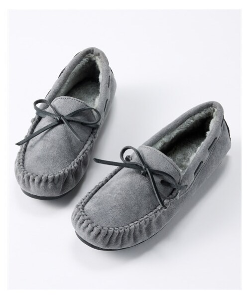 nissen（ニッセン）の「エコファーリボンモカシンシューズ（ワイズ３Ｅ）（バレエシューズ・メンズ・黒/ベージュ/オーク/キャメル/スモーキーグリーン/ネイビー/スモーキーライラック/アイボリー×ツイード調/ライトグレー/黒×ツイード調・SS=21.0~21.5cm/S=22.0~22.5cm/M=23.0~23.5cm/L=23.5~24.0cm/LL=24.5~25.0cm/3L=25.0~25.5cm）」の4枚目の写真