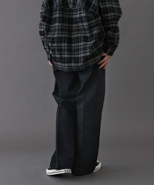 URBAN RESEARCH DOORS（アーバンリサーチドアーズ）の「FORK&SPOON　イージーチノパンツ（チノパンツ・レディース・BLACK/BEIGE・1/2）」の4枚目の写真