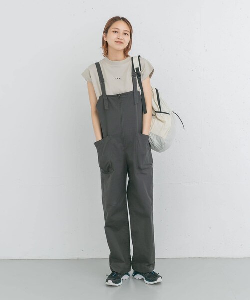EKAL(エカル)の「製品洗いジップデザインサロペット(サロペット/オーバーオール・レディース・チャコール/キャメル・one)」の7枚目の写真