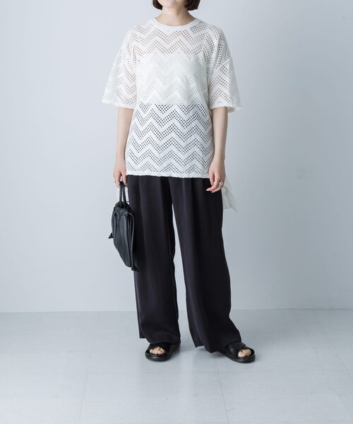 かぐれ(カグレ)の「unfil PATTERN MESH RUFFLED T-SHIRTS(Tシャツ/カットソー・レディース・OFF WHITE/BLACK・1)」の8枚目の写真