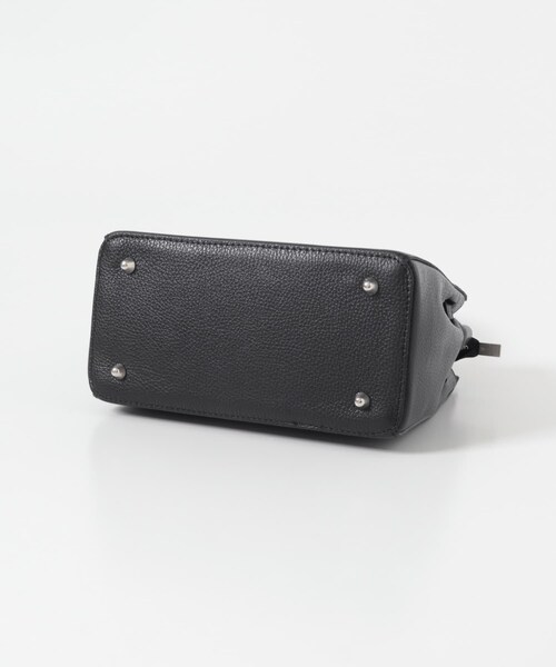 URBAN RESEARCH ROSSO（アーバンリサーチロッソ）の「AULENTTI　ベルト付バッグ（ハンドバッグ・レディース・NERO・Free）」の5枚目の写真