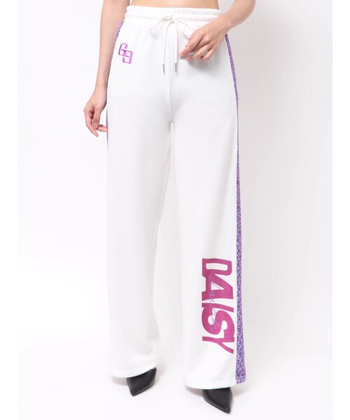 GYDA（ジェイダ）の「Disney/GYDA leopard ストレートパンツ（スウェットパンツ・レディース・オフホワイト/ブラック/レッド・F）」の2枚目の写真