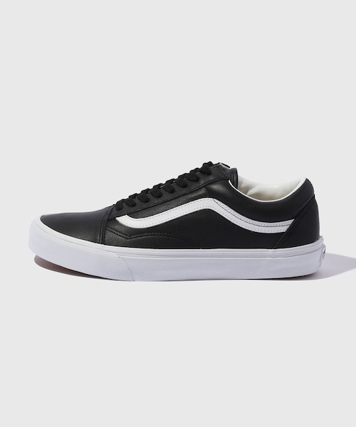 ADAM ET ROPE'(アダムエロペ)の「【VANS/バンズ】Old Skool LEATHER(スニーカー・メンズ・ブラック・26.0)」の1枚目の写真