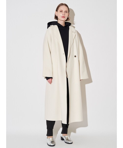 ELENDEEK（エレンディーク）の「RIVER CHESTER LONG CT（チェスターコート・レディース・オフホワイト/ブラック/ブラウン・01/02）」の3枚目の写真