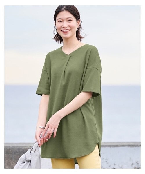 nissen（ニッセン）の「大きいサイズひんやり涼かワッフルＶネック５分袖ゆるチュニック（チュニック・レディース・ライトカーキ/スモーキーピンク/黒/グレージュ・L/LL/3L/4L/5L/6L/8L/10L）」の11枚目の写真