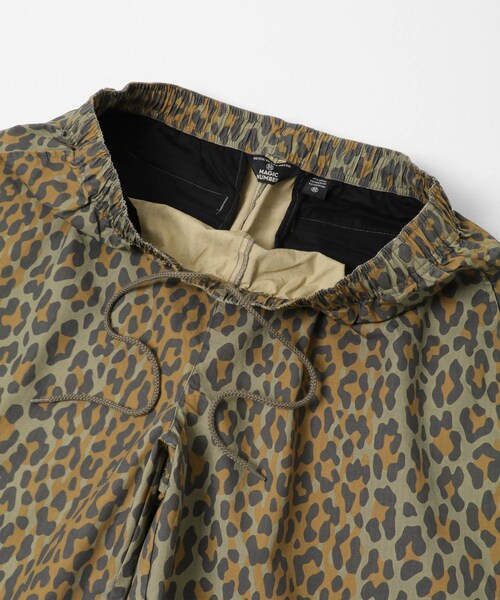URBAN RESEARCH Sonny Label（アーバンリサーチサニーレーベル）の「MAGIC NUMBER　COTTON LEOPARD BEACHPANTS（その他パンツ・メンズ・BROWN・M/L）」の5枚目の写真