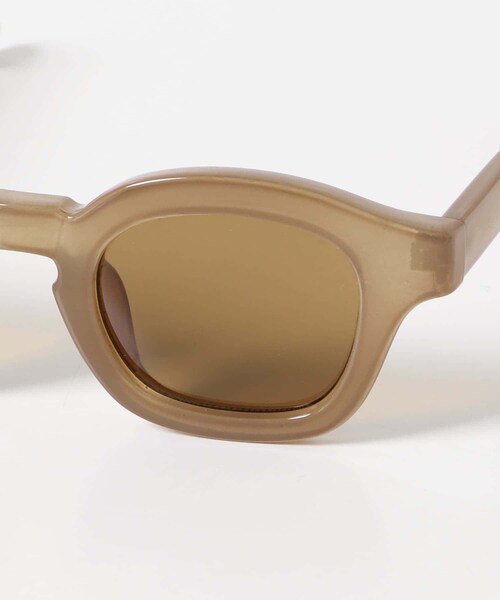 URBAN RESEARCH ROSSO（アーバンリサーチロッソ）の「ELENDEEK　WIDE SUNGLASSES（メガネ・レディース・BRN/BLK/CML・-）」の13枚目の写真