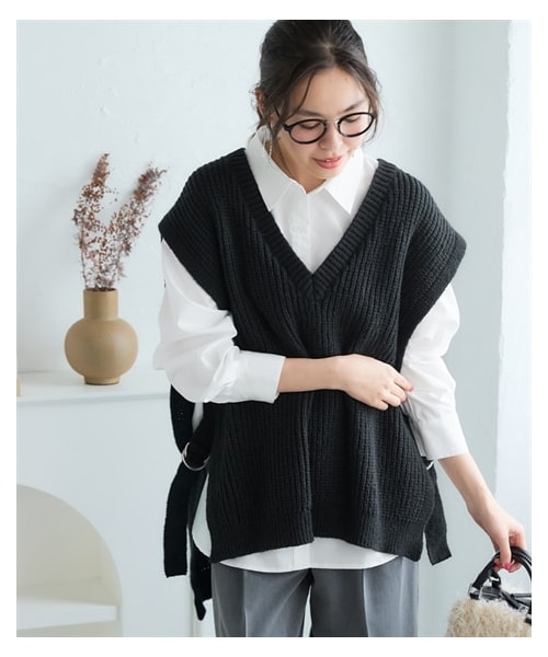 nissen（ニッセン）の「＜大きいサイズ＞ゆるシルエットサイドベルトニットベスト（ニット/セーター・レディース・杢グレー/黒・L~LL/3L~4L/5L~6L/8L/10L）」の4枚目の写真