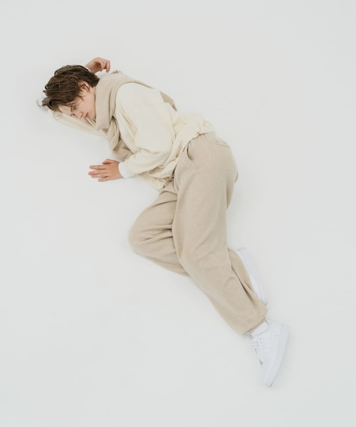 URBAN RESEARCH（アーバンリサーチ）の「dDdDdDd　CASHMERE BIG LONG-SLEEVE T-SHIRTS（ニット/セーター・メンズ・OATMEAL GR/OFF BEIGE・S/M/L/XL）」の14枚目の写真