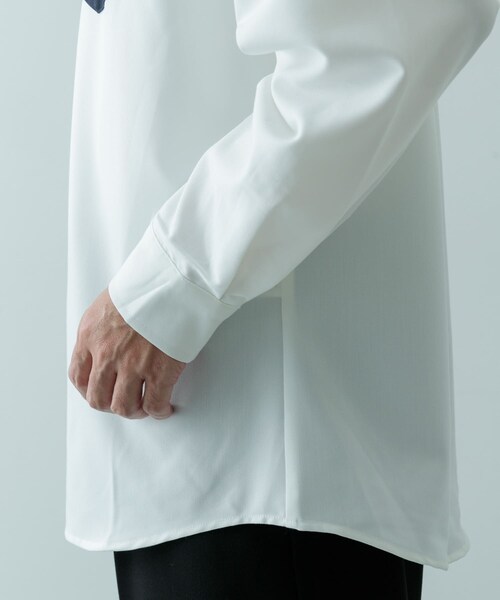 ITEMS URBANRESEARCH（アイテムズ アーバンリサーチ）の「Vertical Switch 長袖シャツ（シャツ/ブラウス・メンズ・BLU/WHT/GRY・M/L）」の15枚目の写真