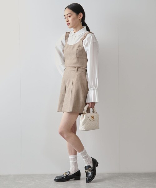 VIS(ビス)の「サマーツイードタックフレアショートパンツ(その他パンツ・レディース・キナリ系/キャメル系・M/S)」の13枚目の写真