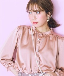 marun | 大きいサイズ 微光沢ギャザーデザインブラウス marun(シャツ/ブラウス)