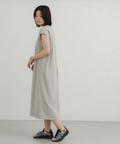EKAL（エカル）の「製品染カットワンピース（ワンピース・レディース・グレージュ/ブラウン/グラファイト・one）」の11枚目の写真