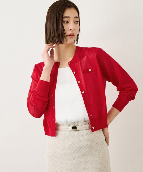 ROPE'(ロペ)の「LEVITA 金ボタンクルーネックシアーカーディガン/接触冷感・イージーケア(カーディガン/ボレロ・レディース・ブラック/ベージュ/レッド・F)」の15枚目の写真