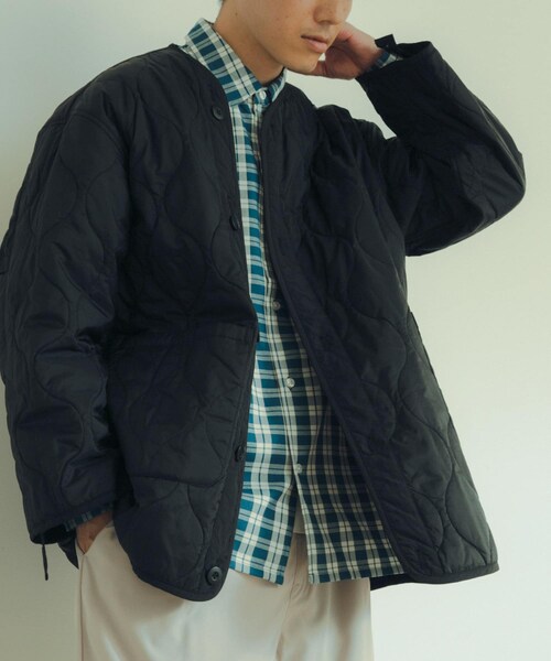 ITEMS URBANRESEARCH(アイテムズ アーバンリサーチ)の「中綿ライナー付 フードレスモッズコート(モッズコート・メンズ・KHK/BLK・M/L)」の18枚目の写真