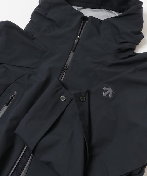 URBAN RESEARCH（アーバンリサーチ）の「Descente　D/V HARD SHELL JACKET（テーラードジャケット・メンズ・GY12/NV01・M/L/O）」の6枚目の写真