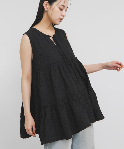 KBF(ケイビーエフ)の「『STAFF DESIGN PROJECT』2WAYティアードチュニック(チュニック・レディース・OFF/BLACK/L.BLUE・One)」の15枚目の写真