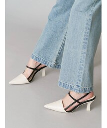 EVRIS | バイカラーポインテッドヒール(サンダル)