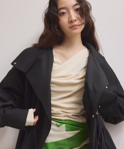 ADAM ET ROPE'(アダムエロペ)の「【WEB限定】・【サステナブル】スタンドカラーハーフモッズコート(モッズコート・レディース・ブラック/オフホワイト/ブラウン系・F)」の13枚目の写真