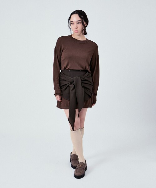 ADAM ET ROPE'（アダムエロペ）の「3WAY LAYERD HOODIE（アンサンブル・レディース・ブラック/ダークブラウン・F）」の2枚目の写真