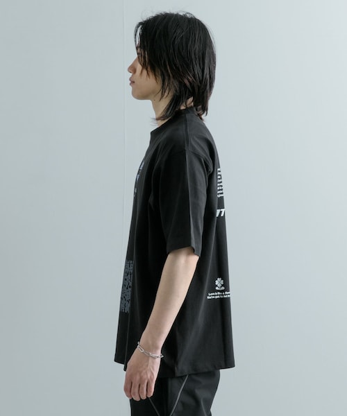 SENSE OF PLACE by URBAN RESEARCH（センスオブプレイスバイアーバンリサーチ）の「ロゴグラフィックTシャツ(5分袖) A（Tシャツ/カットソー・メンズ・WHITE/BLACK/ROYAL BLUE・M/L）」の21枚目の写真