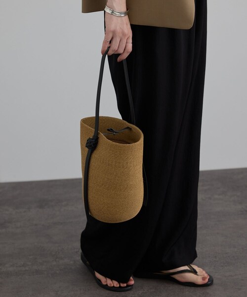 ADAM ET ROPE'(アダムエロペ)の「【J'aDoRe・一部店舗限定】【KAMARO'AN(カマロアン)】Koreng Bucket Bag(かごバッグ・レディース・キナリ・F)」の3枚目の写真
