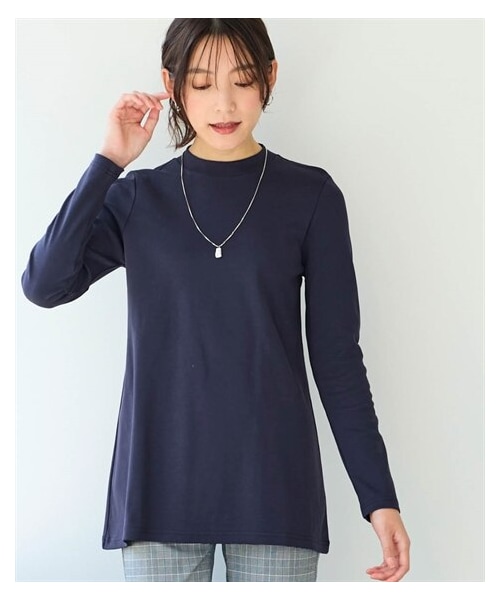 nissen（ニッセン）の「綿１００％フライス素材モックネックフレアチュニックＴシャツ（UVカット）＜大きいサイズ有＞（Tシャツ/カットソー・レディース・黒/オフホワイト/グレージュ/杢チャコールグレー/ネイビー/ライムグリーン/トープ/ディープグリーン/クラウドピンク・L/LL/3L/4L/5L/6L/8L/10L/S/M）」の7枚目の写真