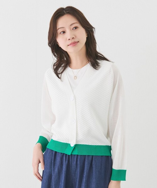 Jayro(ジャイロ)の「バイカラーニットカーディガン(ニット/セーター・レディース・ブラック/ライトグレー/ホワイト系/ベージュ/ライトグリーン/ネイビー/ブルー/ローズピンク/イエロー・F)」の3枚目の写真