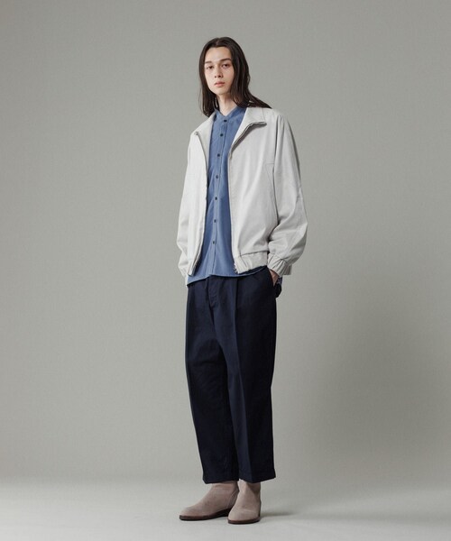 ADAM ET ROPE'(アダムエロペ)の「【撥水】ワンプリーツ クロップドシルエット チノパンツ(チノパンツ・メンズ・ベージュ/カーキ/ネイビー・L/M)」の22枚目の写真