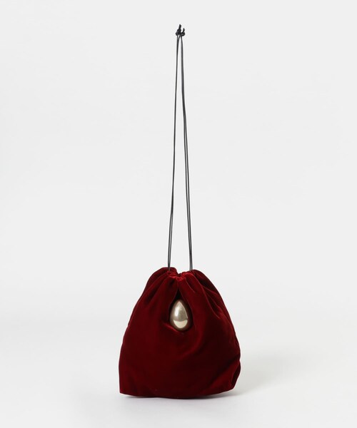 URBAN RESEARCH(アーバンリサーチ)の「『一部別注カラー』JAMIRAY EGGVELVET D/S PUFFER BAG(ショルダーバッグ・レディース・BLUE/BLACK/別注RED・-)」の3枚目の写真
