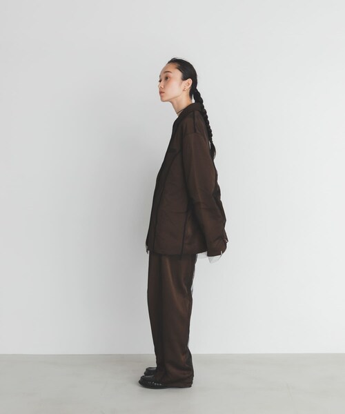 KBF（ケイビーエフ）の「サテンチュールジャケット（テーラードジャケット・レディース・BEIGE/BROWN・One）」の10枚目の写真