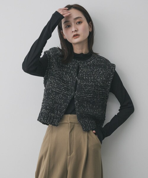 SENSE OF PLACE by URBAN RESEARCH（センスオブプレイスバイアーバンリサーチ）の「『洗濯可』ミックスカラーローゲージベスト（ベスト・レディース・BLACK/NAVY/IVORY・One）」の2枚目の写真