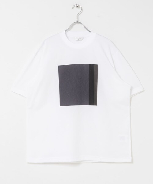 URBAN RESEARCH DOORS(アーバンリサーチドアーズ)の「STILL BY HAND 強撚コットン天竺グラデーションプリントTシャツ(Tシャツ/カットソー・メンズ・WHITE/GREIGE/L/BEIGE・46/48)」の5枚目の写真