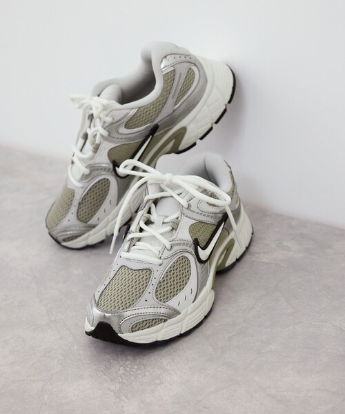 ROPE' PICNIC(ロペピクニック)の「【NIKE/ナイキ】V5 RNR(スニーカー・レディース・ピンク/シルバー・23.0/24.0/25.0)」の12枚目の写真