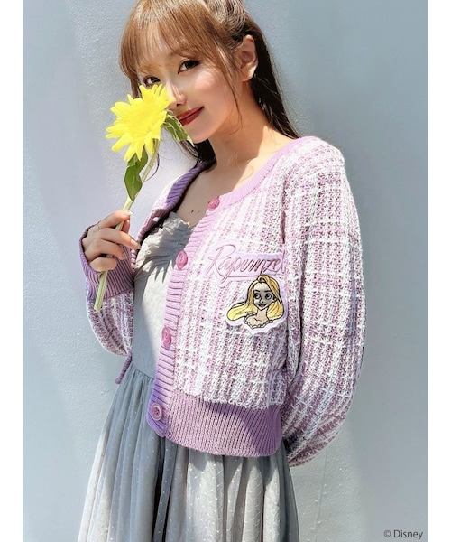 RESEXXY（リゼクシー）の「【ディズニーコレクション】チェックニットカーディガン（カーディガン/ボレロ・レディース・ホワイト/ラベンダー・F）」の3枚目の写真